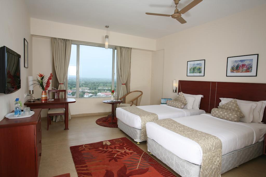 Отель Leonia Holistic Destination Shamirpet Номер фото